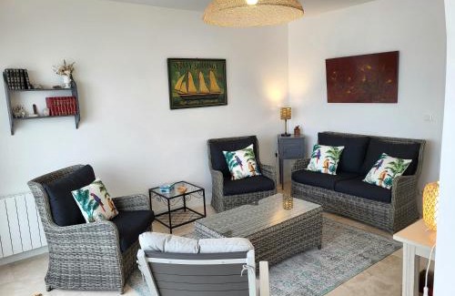 Pirou House | L'Hermitage, villa front de mer