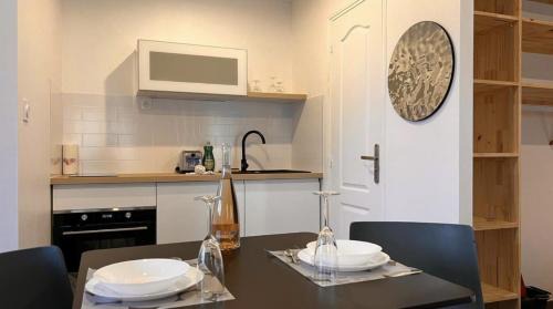 Le Creusot Apartment | L Horizon Calme Central Chic