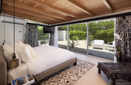 Twin Palms Resort | L'Horizon Resort & Spa, Hermann Bungalows