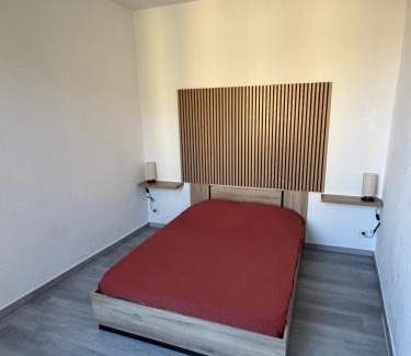 Bagnols-sur-Ceze Apartment | l'oasis bagnolet