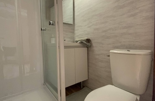 Saint-Georges-de-Levejac Bed & Breakfast | L'Oustaliere, ANNE room, spa and sauna access