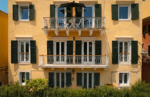 Old Town Apartment | L Square, Luxurious Landmark apartment