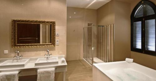 Castellar de la Frontera Hotel | La Almoraima Hotel