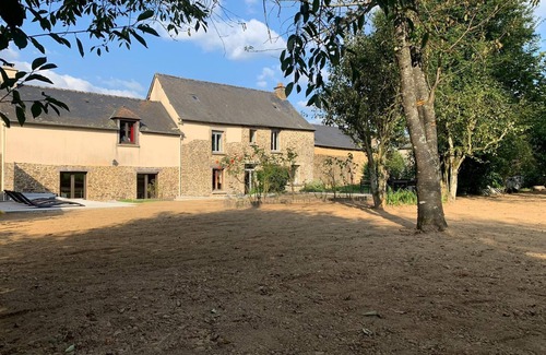 Montreuil-sur-Ille House | LA BABELAIS, Birthday, EVJF, EVJG, Cousinade, Wedding, isolated in the countryside