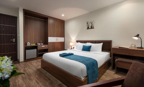 Ba Dinh Hotel | La Batisse Inn Hotel Hanoi