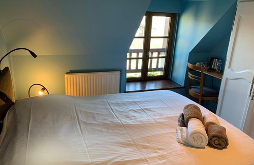 Roz-sur-Couesnon House | La Bergerie - Gîte et Chambres d'Hôtes