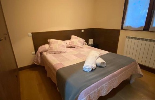 Peguerinos Ski Chalet | La Bodega de Peguerinos