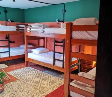 Bucaramanga Bed & Breakfast | La Bonita Guesthouse