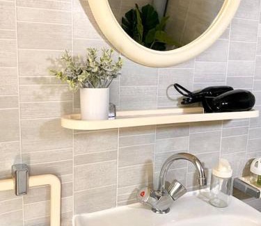 Old Town Apartment | La bonne qui revait d opera