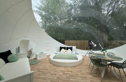 Crecy-sur-Serre House | La bulle XXL (chauffée) Au Domaine Du Pré Dieu