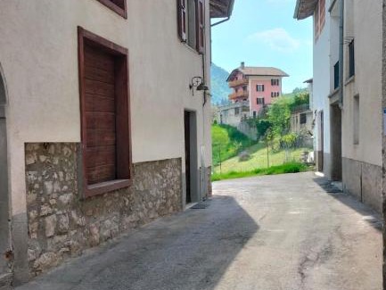 Capovalle House | LA CA' DEI COMARI - Locanda da Tullio