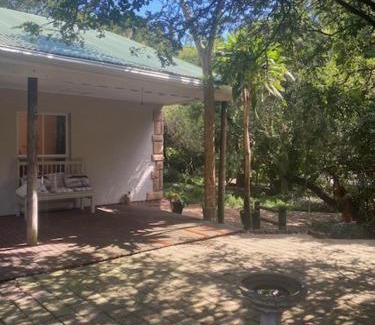 Port Elizabeth Apartment | La Cabane Garden Cottage