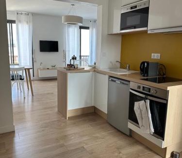 Concarneau Apartment | La cale du bord de mer