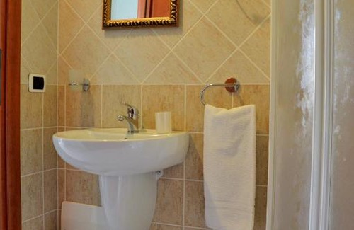San Vito House | La Capinera