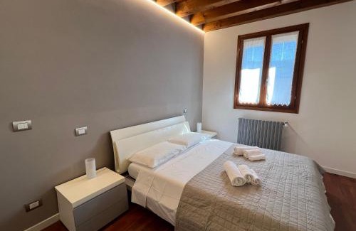 Nord-Est Apartment | La casa ai Laghetti