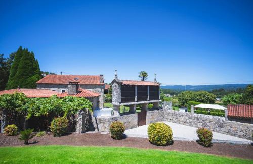 Brion House | La Casa De Los Barbazanes