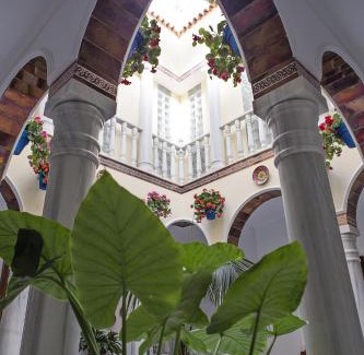 San Andres-San Pablo House | La Casa de los Faroles