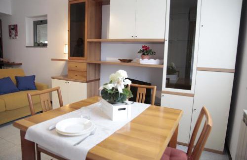 Como Apartment | La casa di Dany e Laura