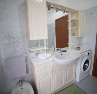 Como Apartment | La casa di Dany e Laura