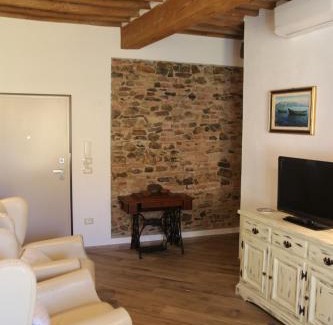 Piombino Apartment | La Casa di Montecristo