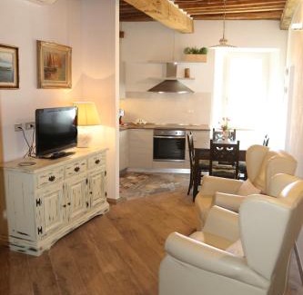 Piombino Apartment | La Casa di Montecristo