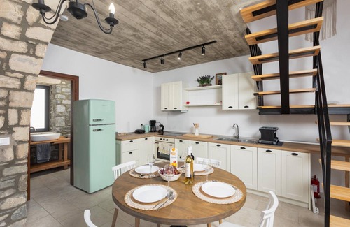 Kiotari Villa | La Casa Di Pietre 1 in Rhodes