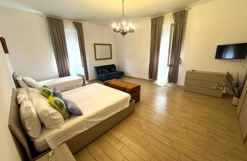 Quartieri Spagnoli Apartment | La casa di Sarah aspetta voi