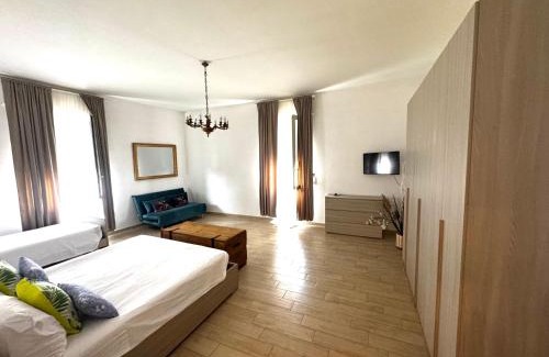 Quartieri Spagnoli Apartment | La casa di Sarah aspetta voi