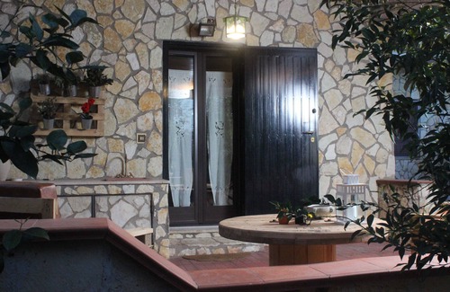 Palermo Villa | LA CASETTA in the garden - peace, calm and relaxation in the city -