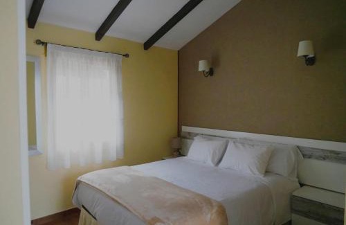 Ubeda House | La Casilla: casa con piscina en centro histórico