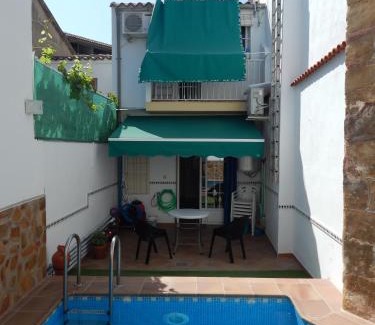 Ubeda House | La Casilla: casa con piscina en centro histórico