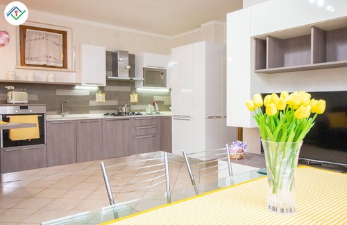 Castellina Scalo Apartment | La Casina Del 5 by TuscanyWeGo