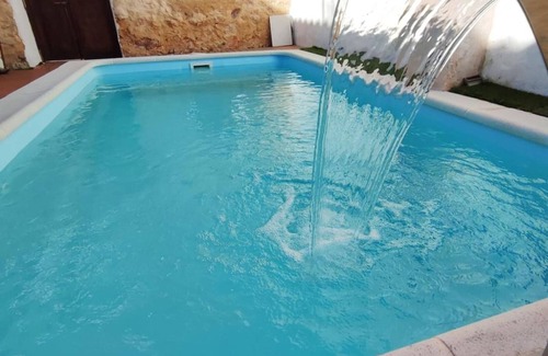 El Colmenar Cottage | La Casita - Charme authentique avec piscine partagée à Benarrabá, Espagne