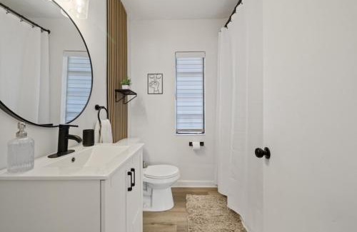 Lake Maggiore Shore House | La Casita St Pete