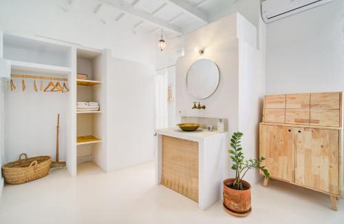 Ciutadella de Menorca Hotel | La Cayena Rooms & Apartments