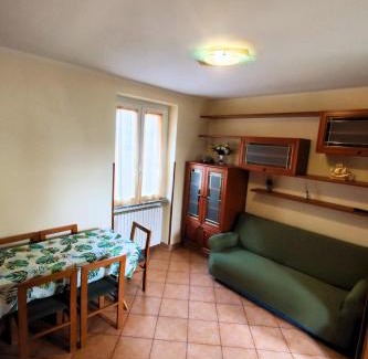 Valmadrera Apartment | La Corte dell'Accoglienza Valmadrera