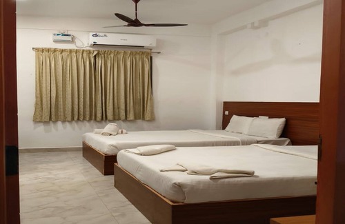 Kuilapalayam Hotel | La Couronne