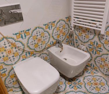 Riomaggiore House | la croce dei templari - very central with parking -