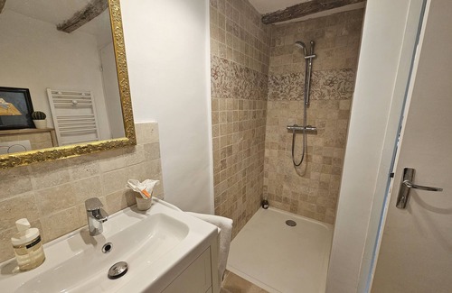 Beaumont-Pied-de-Boeuf House | La Crocherie : Gîte des Elfes