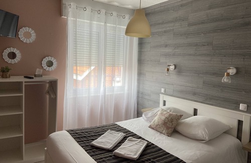 Soulac-sur-Mer Hotel | La dame de coeur