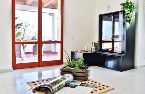 Rocca San Giovanni Apartment | La finestra sugli ulivi - YourPlace Abruzzo