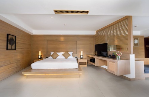 Patong Hotel | La Flora Resort Patong