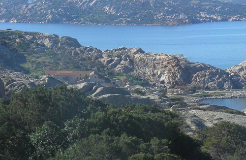 La Maddalena Villa | "La Forgia" villa with swimming pool on the sea