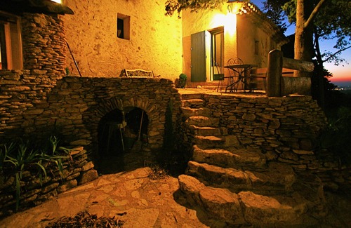 Beaumes-de-Venise Cottage | La Micoucoule 18th century sheepfold in absolute calm Private swimming pool