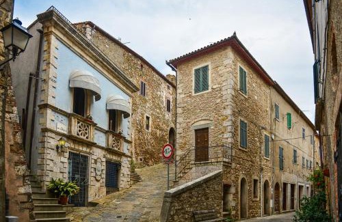 Montemerano Apartment | La Gatta