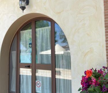Latina Lido House | La Lestra