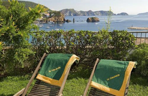 Ponza House | La Limonaia a mare
