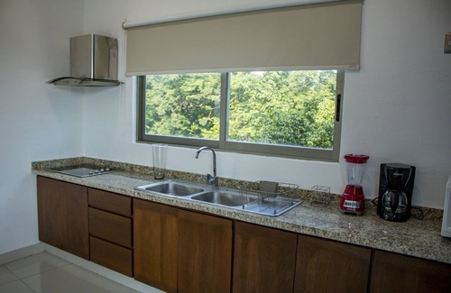 Ixtapa Hotel | La Loma Suites