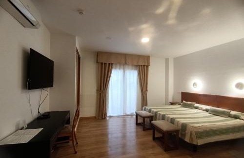 Carihuela Hotel | La Luna Blanca