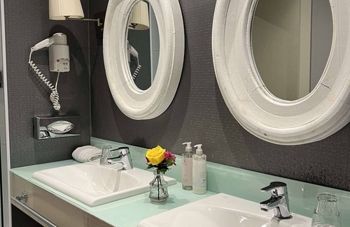 Mougins Hotel | La Lune de Mougins